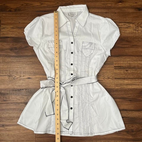 Vintage Y2K White Short Sleeve Blouse Contrast Stitch Waist Tie Button Front L - Picture 3 of 5